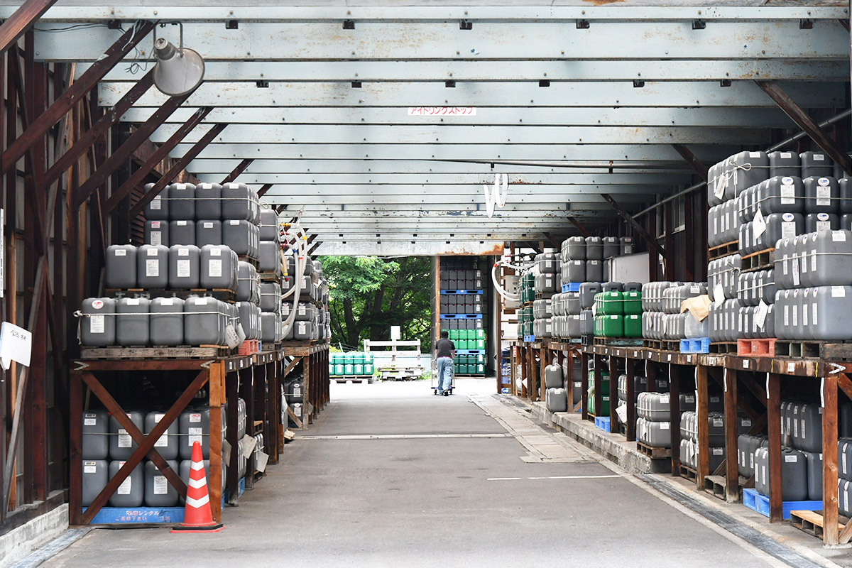 諏訪化成品センター