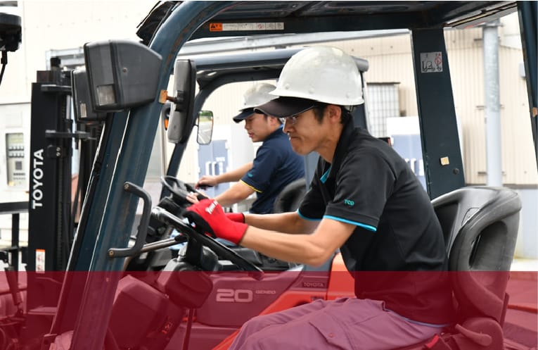 採用情報