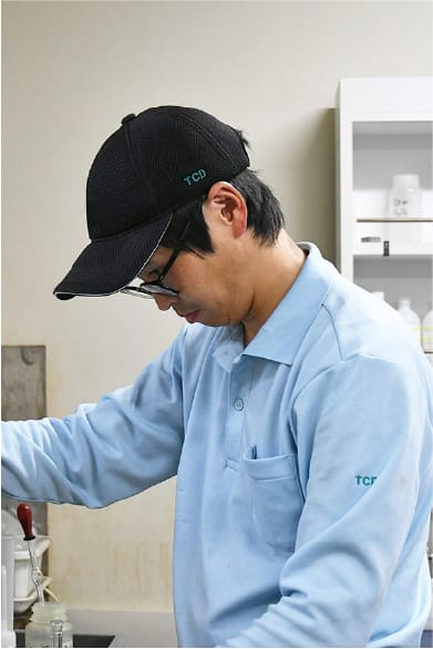 諏訪化成品センター品質管理部　Hさん