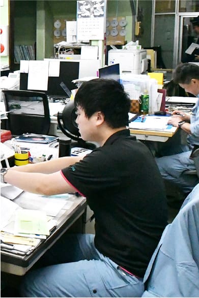 諏訪化成品センター総務・営業部　Oさん