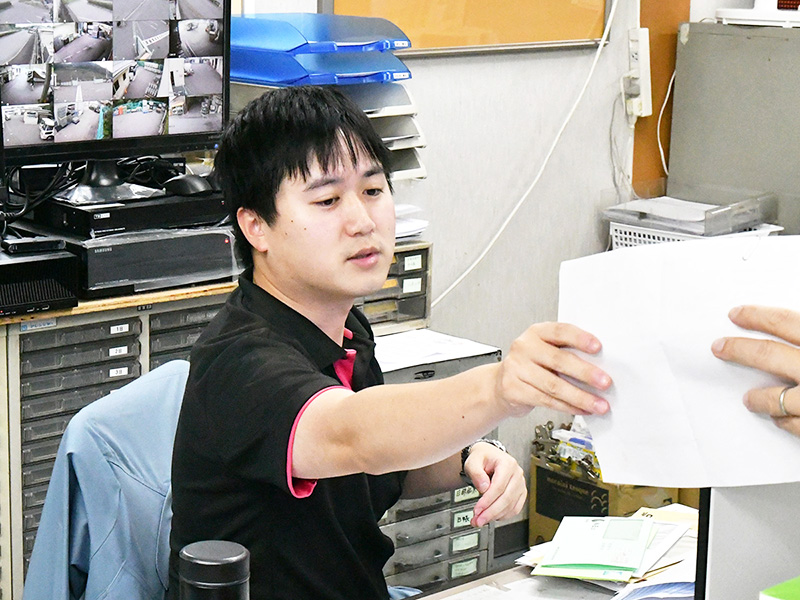 諏訪化成品センター　総務・営業部